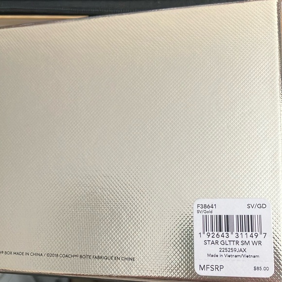 Coach star glitter wristlet/clutch - Picture 4 of 4